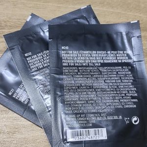 Mac Studio fix Fluid SPF15 Sachets