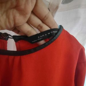 ZARA WOMAN TOP