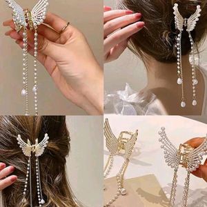 Price Drop Korean Pearl Hair Clip/Butterfly/Clutch