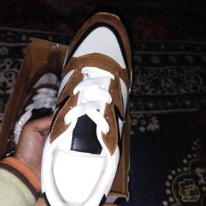 Coffe Brown Sneakers