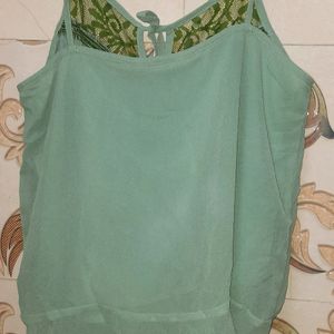 Sleeve Less Top