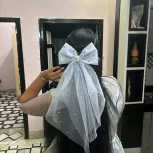 Bow Pin