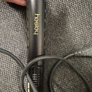 Hesley Brand Hair Straightener