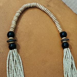 New Real Wooden Bead Unique Jewelry Neck Piece