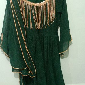 Green Golden Partywear