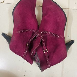 Maroon Pointed Heels Boots WIth Zip