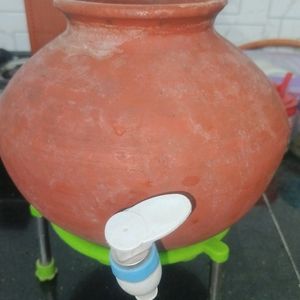 Cool Water Pot / Math