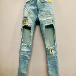 Knee Torn Jeans