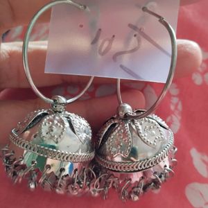 Beautiful Light  Weight Jhumka