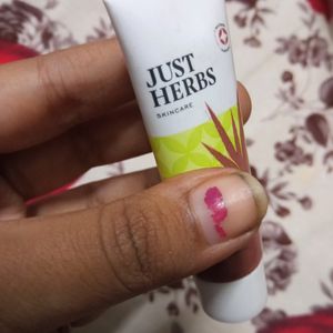 Just Herbs Aloevera Gel