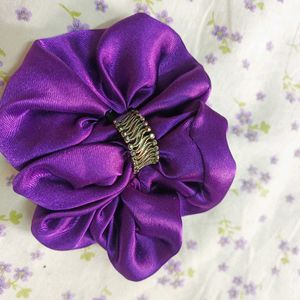 Satin Scrunchie With Oxidised Finger Ring