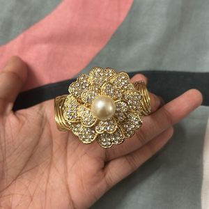 Golden Flower Bracelet