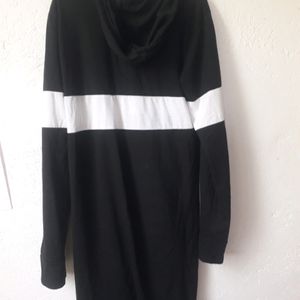 Black And White Hoodie Dress Size S