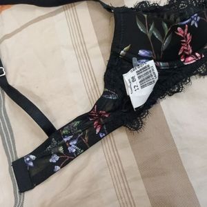 Intimates Bra..size 32 Around