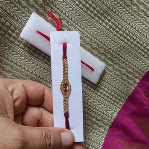 2 Rakhis