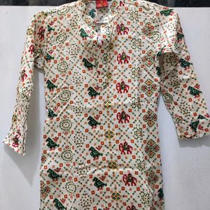 Kurta Pajama Ethnic Wear .