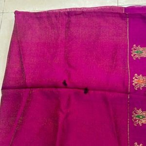 Saree With Little Imperfections