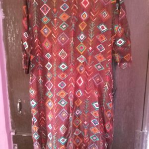 Beautiful Kurta With Front Slit