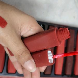 Long Lasting Liquid Lipstick