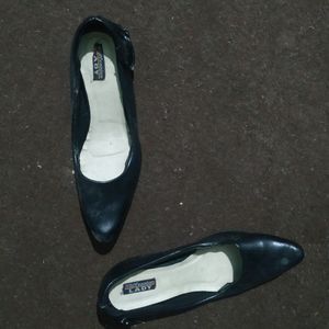 Woman Shoes