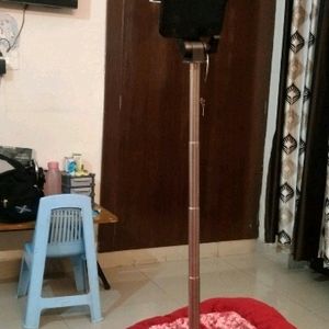 Multipurpose Tripod/Selfie Stick