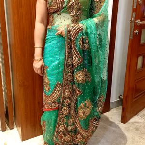 🔥Women Heavy Embroidered Partywear Saree🔥