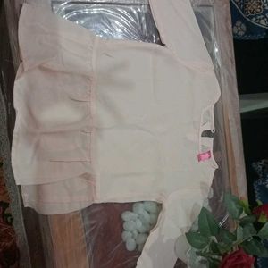 12-13'year Girls Peach Colored Top