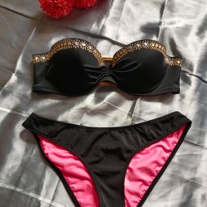 Set Of Victoria Secret Tube Bra