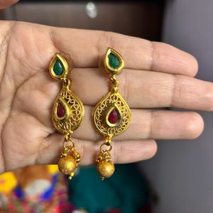 4 Pair Of Earrings