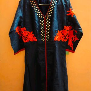 Blue Long Kurti Wid Red Legi