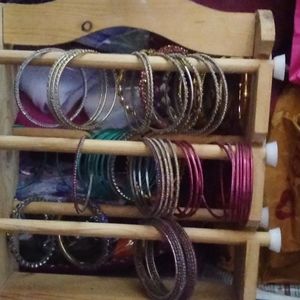 Bangle Stand