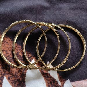 Bangles Set