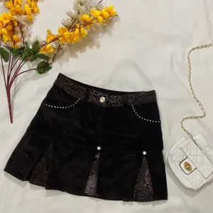 Aesthetic Mini Skirt 🤎