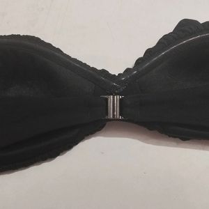 Stylish Black Textured Bra..