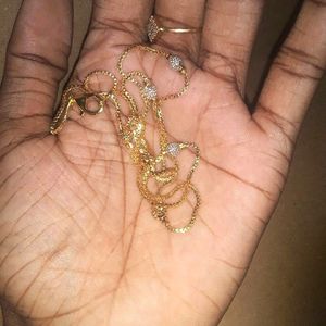 2 Earring Combo With Gold Chain