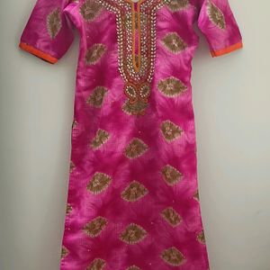 Pink 💗Kurti & Dupatta Set (Women)