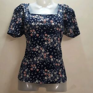 Fitted Floral Print Navy Blue Top🥀