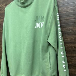 Women Green Solid Sweatshirt