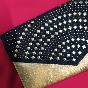 Blue Golden Clutch 💗