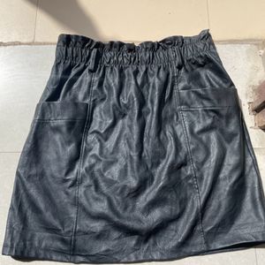 Leather/polyster Short Black Skirt