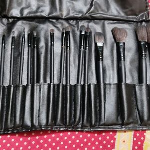 Makeup Brush Set