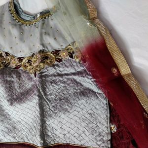 Beautiful Lehenga With Threat Work