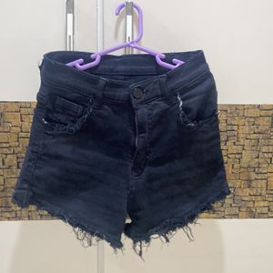 Black Hot Shorts Zara Dupe