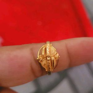 New Beautiful Gold Ring