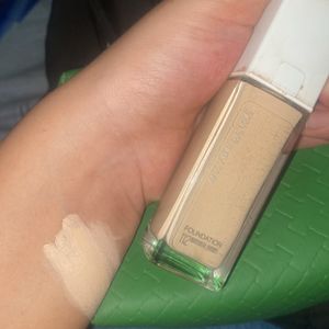 Maybelline Foundation 112 Natural Ivory