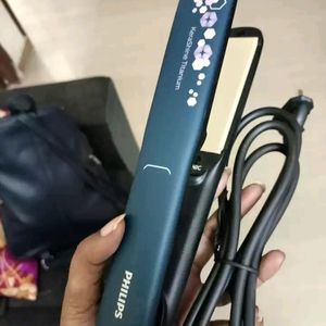 Philips Kerashina Protection Straightener ✨