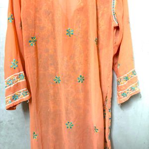 Pure Chikankari Kurti