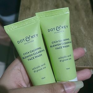 Dot & Key Facewash (Buy 1 Get 1 free)