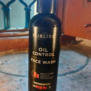 Charcoal And Oil Control Face Wash