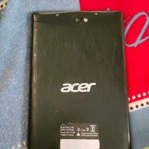 Acer one 7 4g